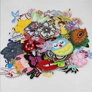 30CHILDREN CLOTHES PATCHES RANDOM APPLIQUE PATCH